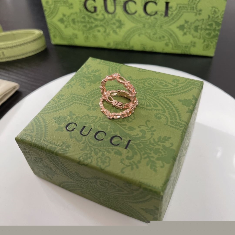 G*u*i rings
